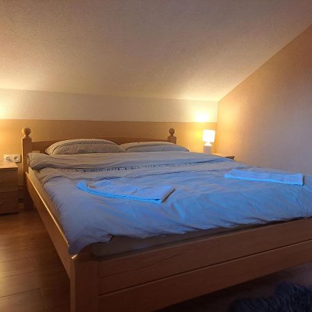 Apartman Avram Kotor Varos Eksteriør billede